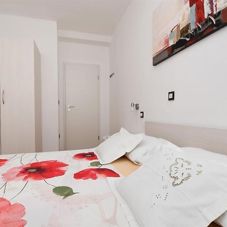 Apartment Joviz Makarská Exteriér fotografie