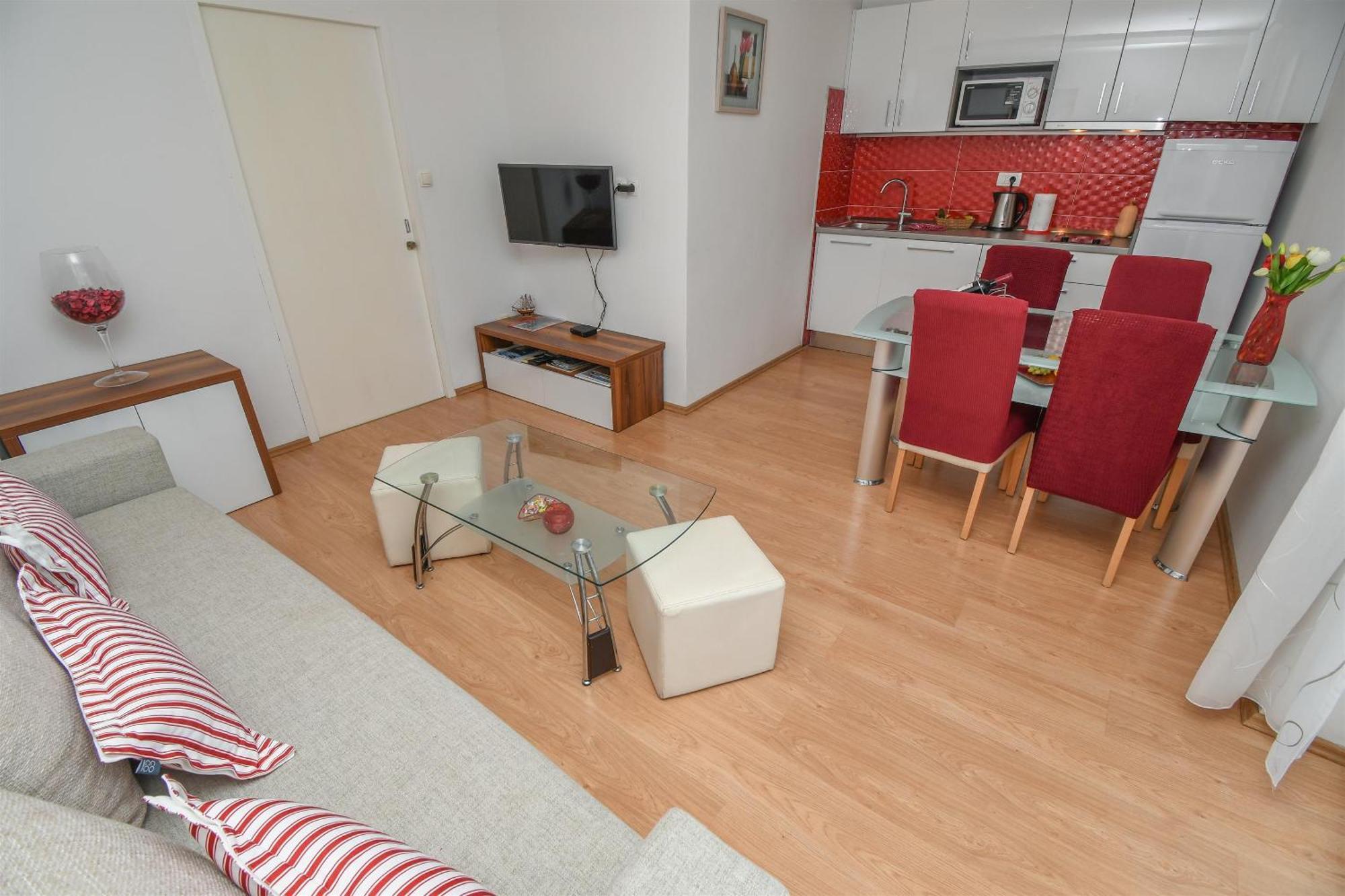 Apartment Joviz Makarská Exteriér fotografie